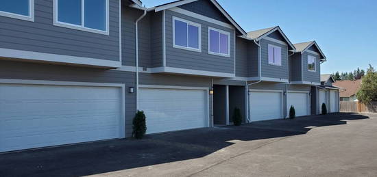 1877 Ahlers Ave Unit B, Centralia, WA 98531