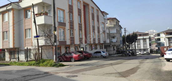 DERİNCE 60 EVLER'DE SATILIK 3+1 DAİRE