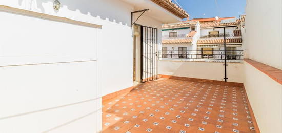 Casa adosada en venta en Centro