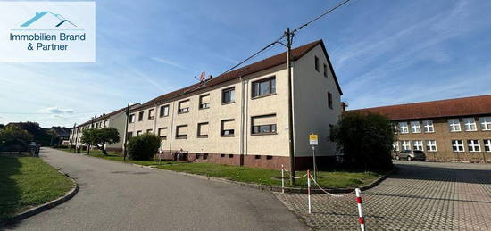 3 Raum Wohnung mit Garage