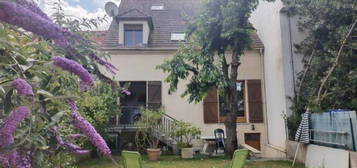 122 m² casa familiar em CLAMART