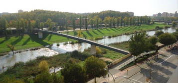 Piso de alquiler en Avinguda del Segre, Rambla Ferran