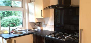 3 bedroom flat to rent