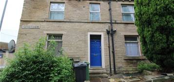 Property to rent in Fenton Square, Huddersfield HD1