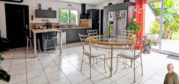 Vente maison 6 pièces 128 m²