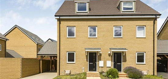 3 bedroom semi-detached house