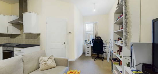 1 bed flat for sale