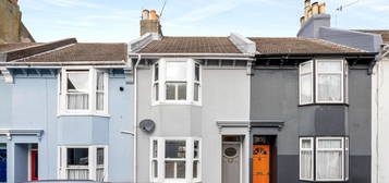 Terraced house to rent in Whichelo Place, Brighton BN2