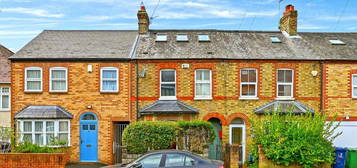 3 bedroom terraced house for sale