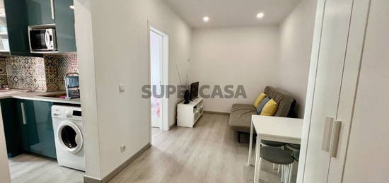 Apartamento T1 em Campolide