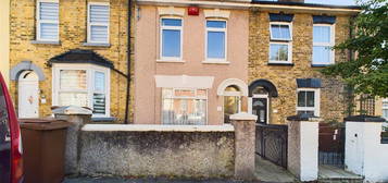 Terraced house for sale in Gordon Road, Strood, Rochester ME2