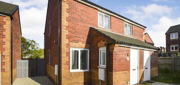 2 bed semi-detached house to rent