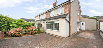 4 bedroom semi-detached house for sale