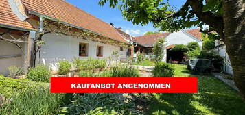 sanierter **STRECKHOF** mit einer sonnigen Innenhof-Oase KAUFANBOT ANGENOMMEN