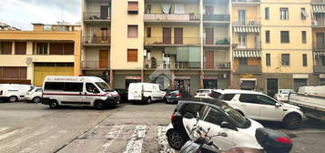 2 LOCALI A FIRENZE