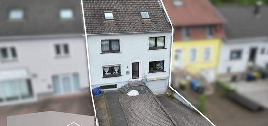 Zweifamilienhaus auf weitläufigem Grundstück in Beckingen-Haustadt