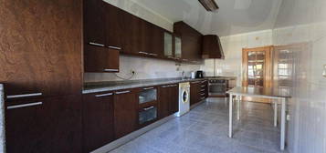 Apartamento T4 C/Parqueamento e Box - Braga - 279.000€