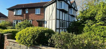 5 bedroom semi-detached house