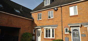 Terraced house to rent in Mare Close, Whitchurch, Shropshire SY13