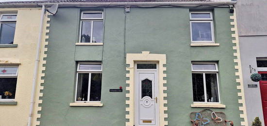 2 bed terraced house for sale