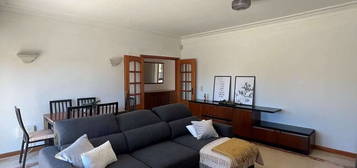 Apartamento T2, Av. Coronel Eduardo Galhardo, Penha de França