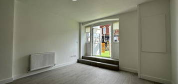 Ground floor flat to rent