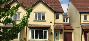 4 bedroom semi-detached house