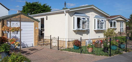 Mobile/park home for sale in Church Park, Bradenstoke, Chippenham SN15