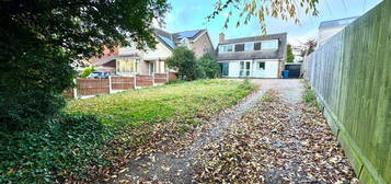 2 bedroom detached house for sale