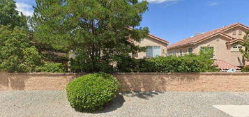 5236 Na Pali St NE, Albuquerque, NM 87111