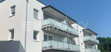 DAS PERFEKTE ZUHAUSE FÜR DIE JUNGFAMILIE - NEUWERTIG, MIT BALKON!!!