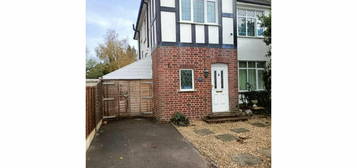 3 bedroom semi-detached house for sale