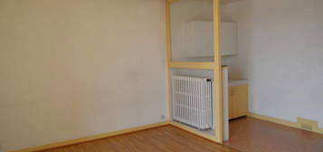 Studio 1 pièce 33 m²