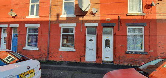 Terraced house to rent in Driffield Street, Rusholme, Manchester, Greater Manchester M14