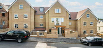 3 bed flat for sale