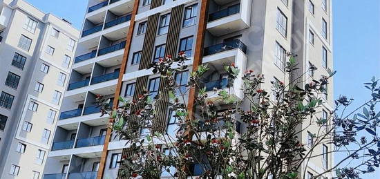 YAKACIK CAD. KARTAL MALTEPE GÜZERGAHI 1+1 KİRALIK DAİRE