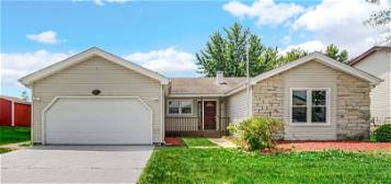 7551 W  Hickory Creek Dr, Frankfort, IL 60423