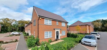 3 bed detached house for sale