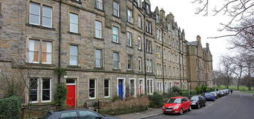 Flat to rent in 7, Marchmont Crescent, Edinburgh EH9