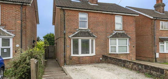 3 bedroom semi-detached house