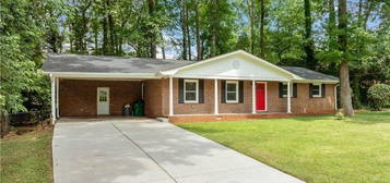 2683 Stardust Trl, Decatur, GA 30034