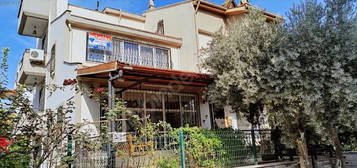 Aydın Girne Mahallesinde Satılık Müstakil Site İçinde Villa