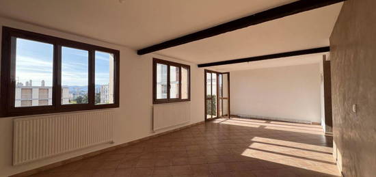 Vente appartement 4 pièces 96 m²