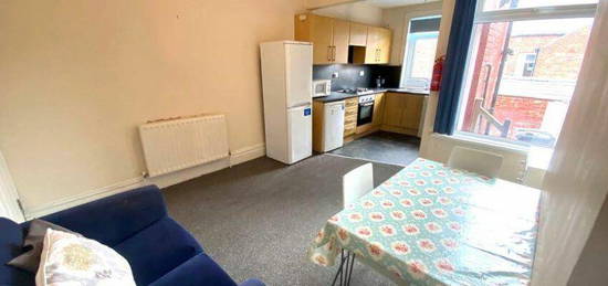 3 bedroom house share