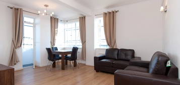 Flat to rent in Oslo Court, Prince Albert Road, St John's Wood, London NW8