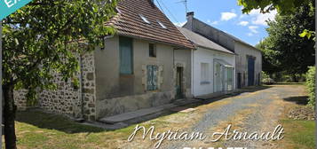 ANCIEN CORPS DE FERME AVEC DEPENDANCES TERRAIN CLOS