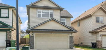 180 W Weston Mnr SW, Calgary, AB T3H 5E6