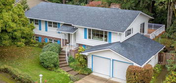 2210 SW Roxbury Ave, Portland, OR 97225