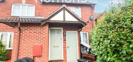 2 bedroom terraced house