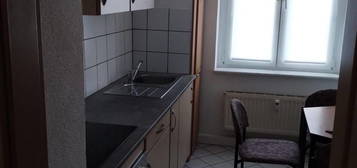 Schöne 3 Zimmer Erdgeschosswohnung in Oelsnitz